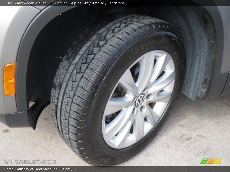 Alpine Grey Metallic / Sandstone 2009 Volkswagen Tiguan SEL 4Motion