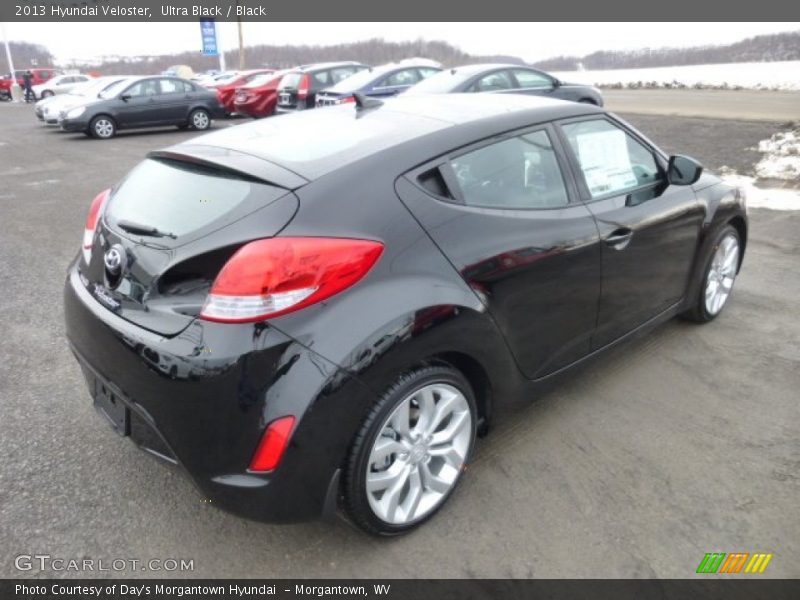 Ultra Black / Black 2013 Hyundai Veloster