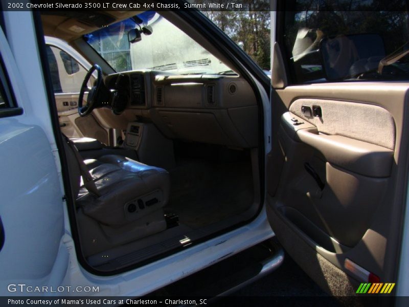 Summit White / Tan 2002 Chevrolet Silverado 3500 LT Crew Cab 4x4 Chassis