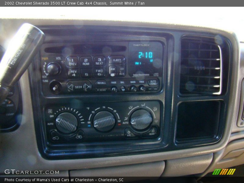 Summit White / Tan 2002 Chevrolet Silverado 3500 LT Crew Cab 4x4 Chassis