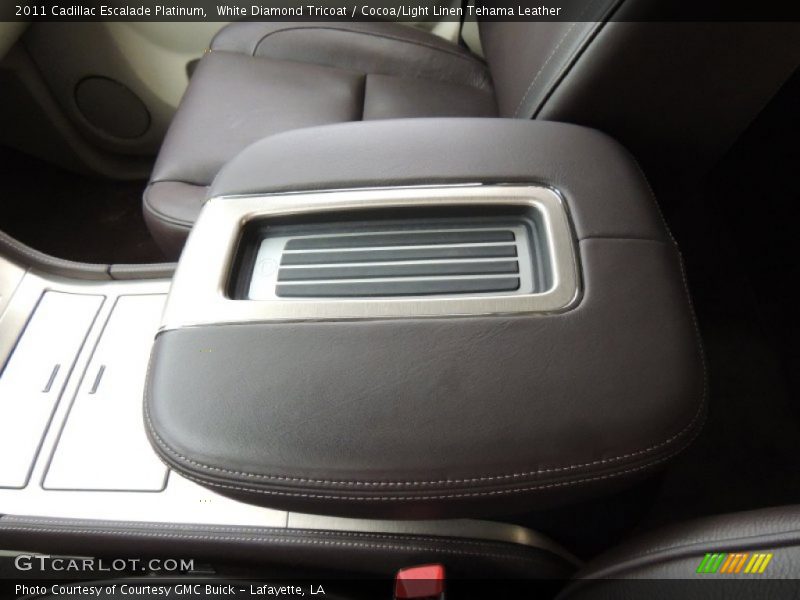 White Diamond Tricoat / Cocoa/Light Linen Tehama Leather 2011 Cadillac Escalade Platinum