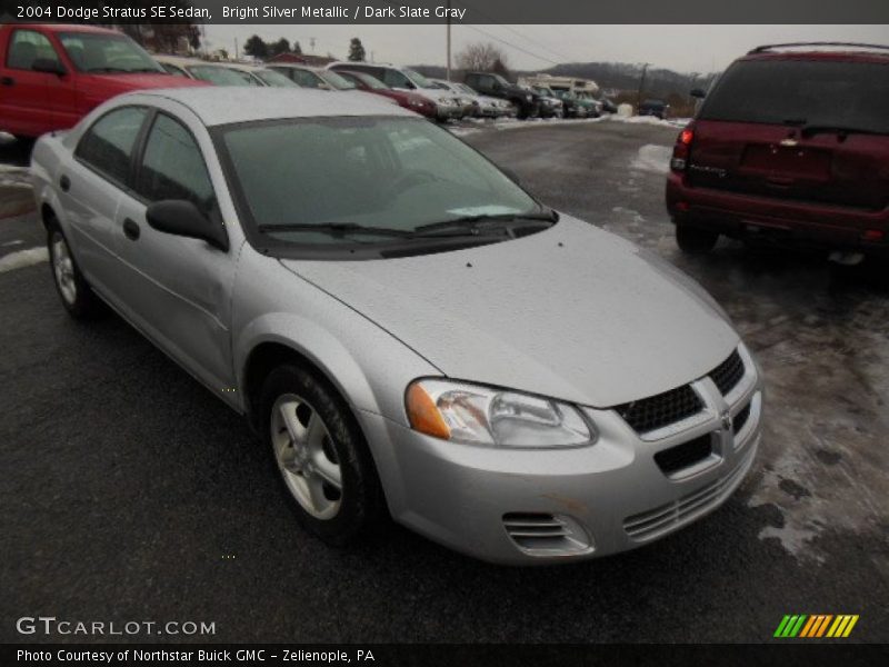 Bright Silver Metallic / Dark Slate Gray 2004 Dodge Stratus SE Sedan