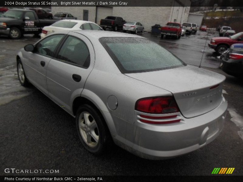 Bright Silver Metallic / Dark Slate Gray 2004 Dodge Stratus SE Sedan