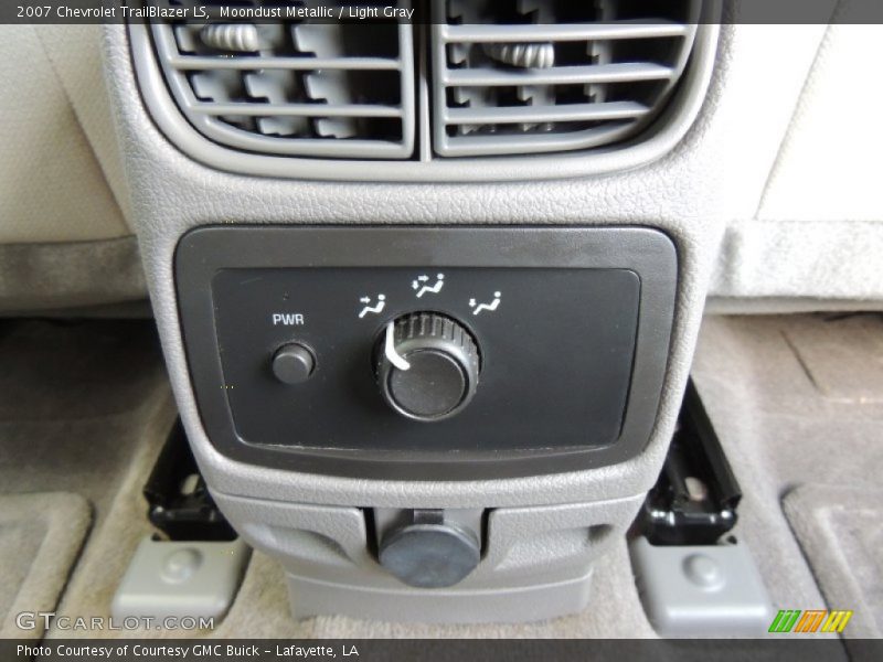 Moondust Metallic / Light Gray 2007 Chevrolet TrailBlazer LS