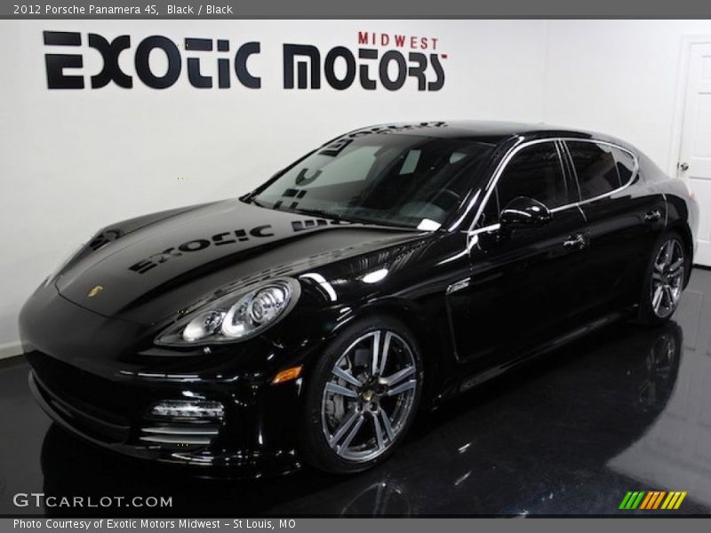 Black / Black 2012 Porsche Panamera 4S