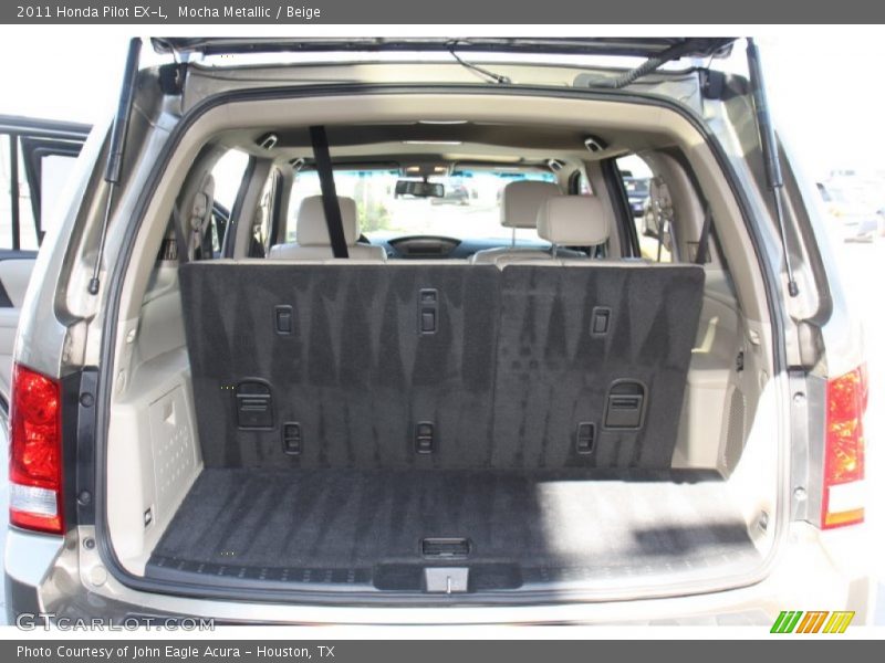  2011 Pilot EX-L Trunk