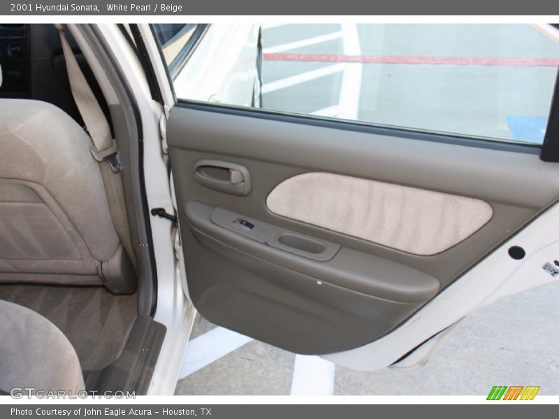 White Pearl / Beige 2001 Hyundai Sonata