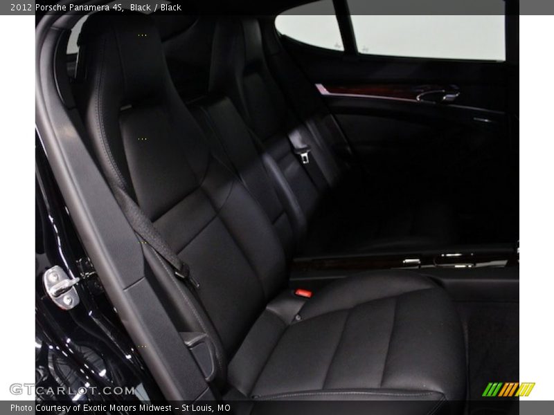 Black / Black 2012 Porsche Panamera 4S