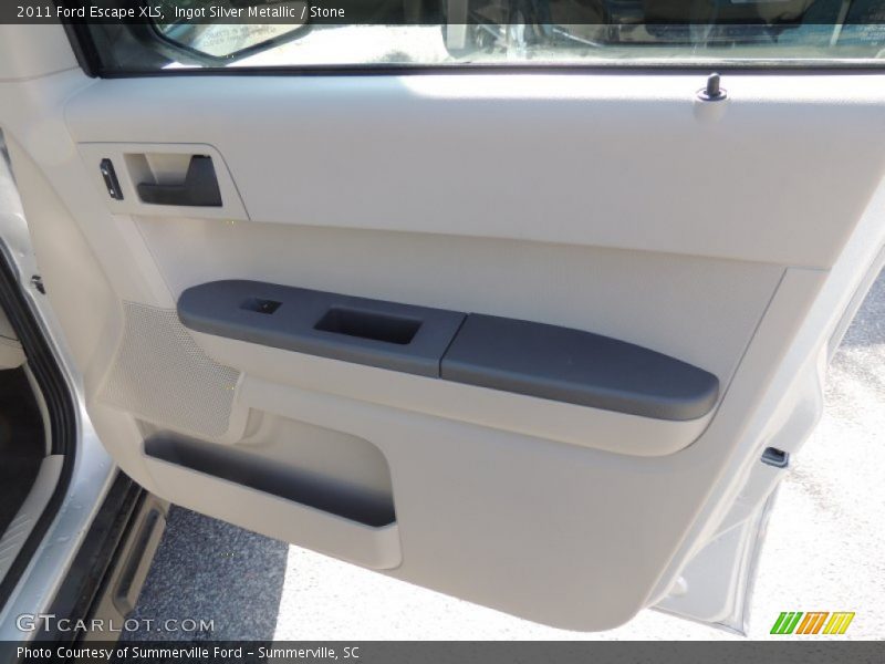 Ingot Silver Metallic / Stone 2011 Ford Escape XLS