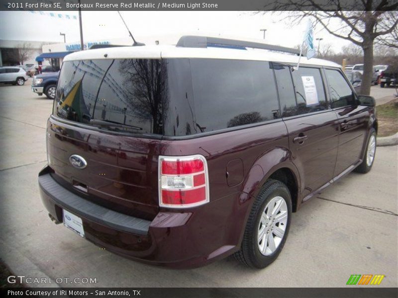 Bordeaux Reserve Red Metallic / Medium Light Stone 2011 Ford Flex SE