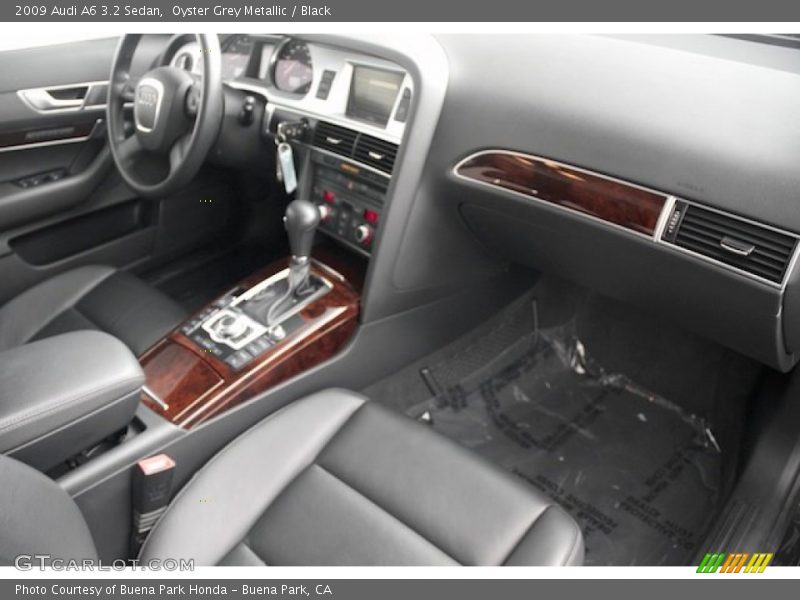 Oyster Grey Metallic / Black 2009 Audi A6 3.2 Sedan