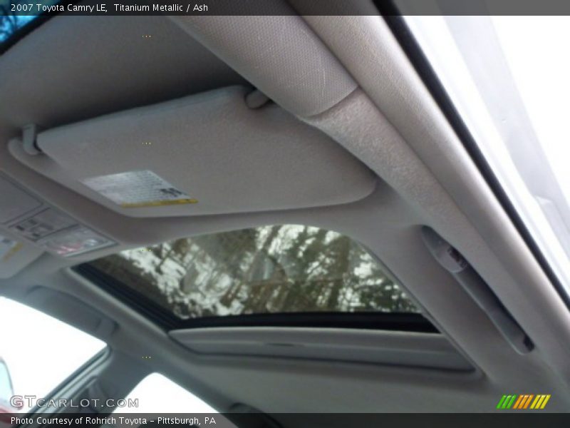 Titanium Metallic / Ash 2007 Toyota Camry LE