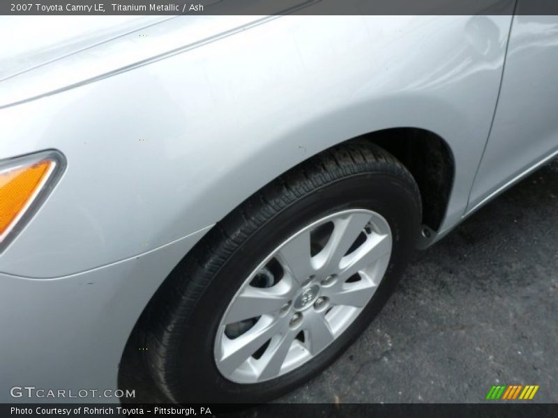 Titanium Metallic / Ash 2007 Toyota Camry LE
