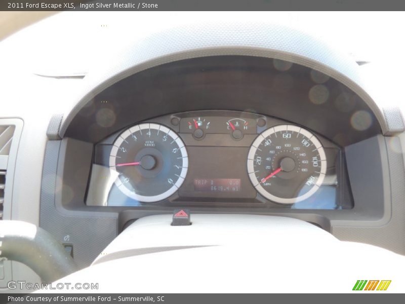 Ingot Silver Metallic / Stone 2011 Ford Escape XLS