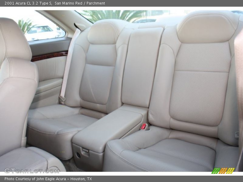 Rear Seat of 2001 CL 3.2 Type S