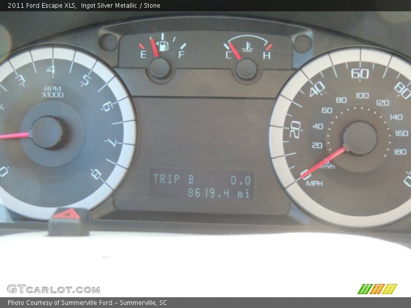 Ingot Silver Metallic / Stone 2011 Ford Escape XLS
