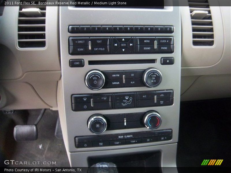 Bordeaux Reserve Red Metallic / Medium Light Stone 2011 Ford Flex SE