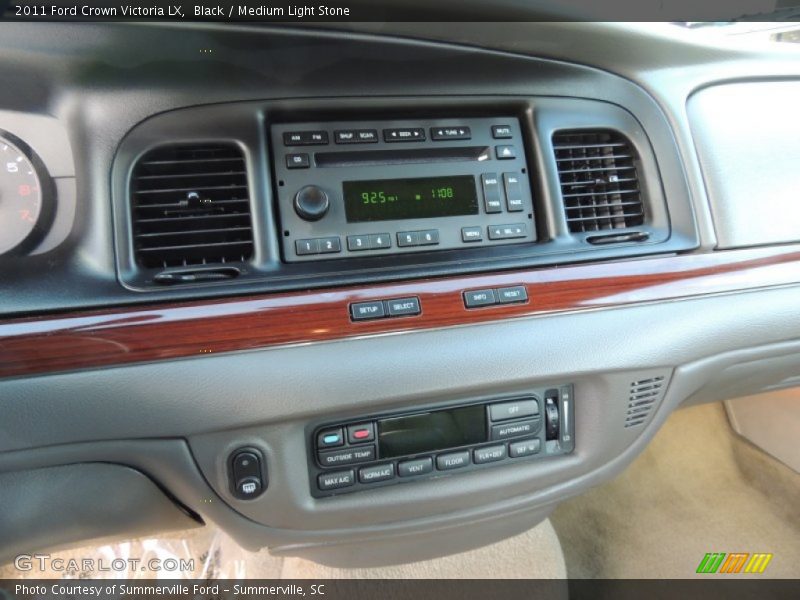 Black / Medium Light Stone 2011 Ford Crown Victoria LX