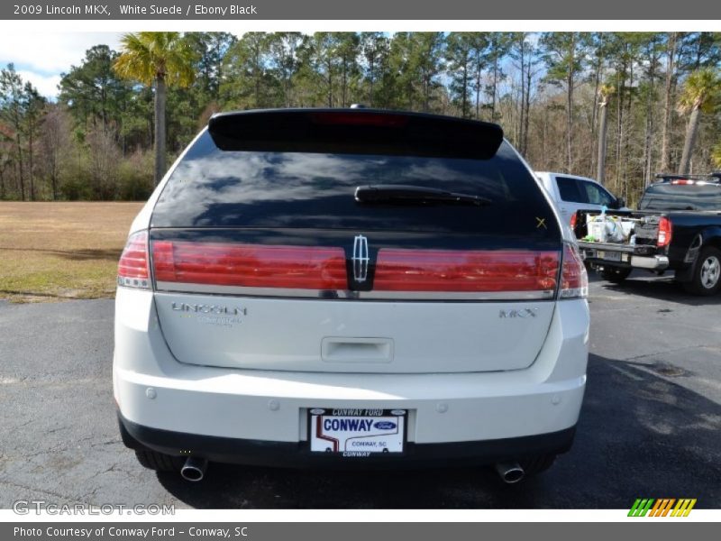 White Suede / Ebony Black 2009 Lincoln MKX