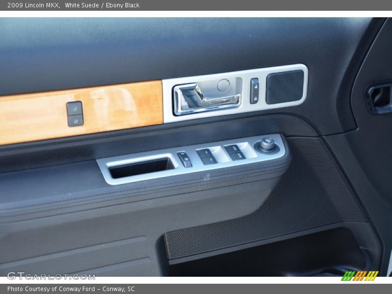 White Suede / Ebony Black 2009 Lincoln MKX