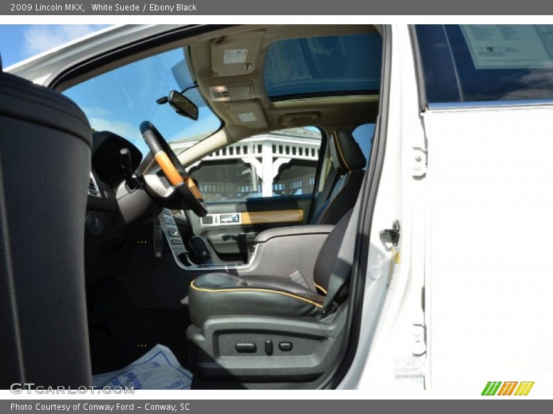 White Suede / Ebony Black 2009 Lincoln MKX
