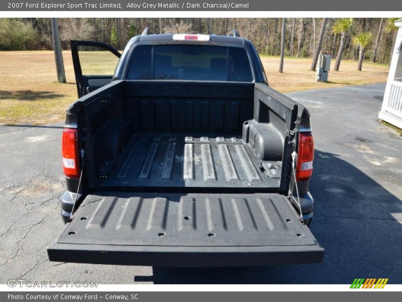 Alloy Grey Metallic / Dark Charcoal/Camel 2007 Ford Explorer Sport Trac Limited