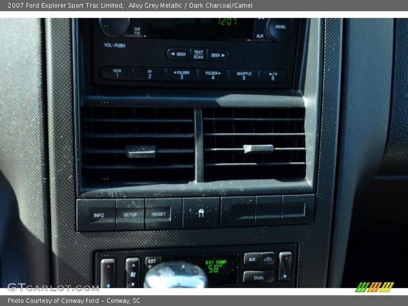 Alloy Grey Metallic / Dark Charcoal/Camel 2007 Ford Explorer Sport Trac Limited