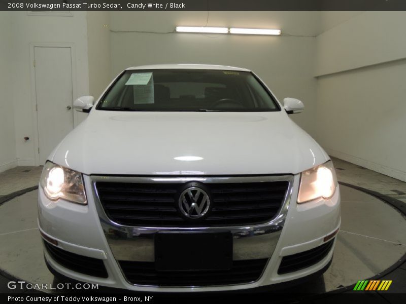 Candy White / Black 2008 Volkswagen Passat Turbo Sedan