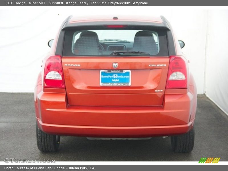 Sunburst Orange Pearl / Dark Slate Gray/Medium Graystone 2010 Dodge Caliber SXT