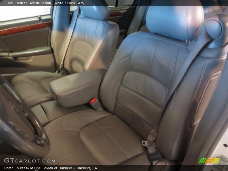 Front Seat of 2005 DeVille Sedan