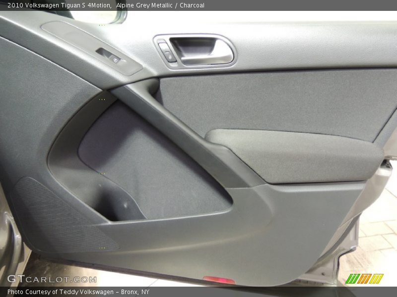 Alpine Grey Metallic / Charcoal 2010 Volkswagen Tiguan S 4Motion