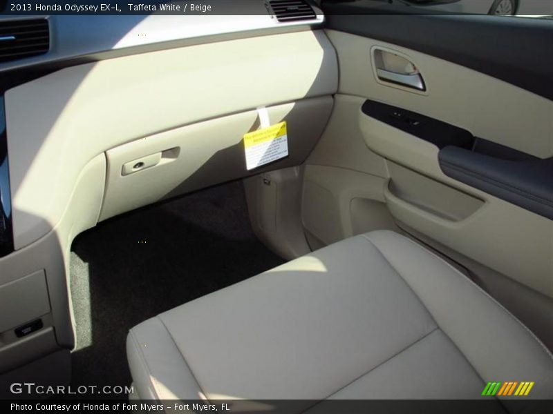Taffeta White / Beige 2013 Honda Odyssey EX-L