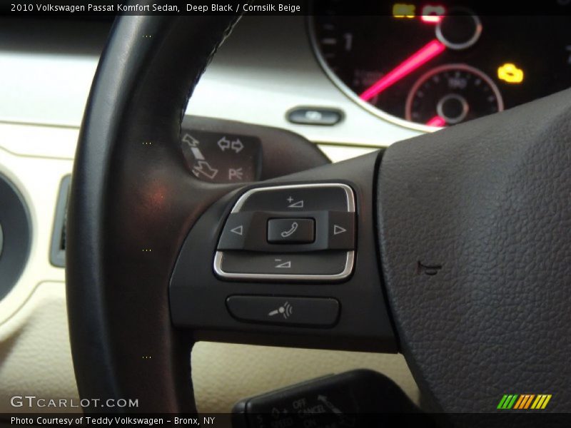Deep Black / Cornsilk Beige 2010 Volkswagen Passat Komfort Sedan