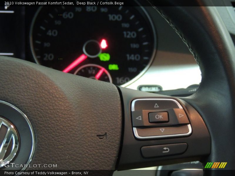 Deep Black / Cornsilk Beige 2010 Volkswagen Passat Komfort Sedan