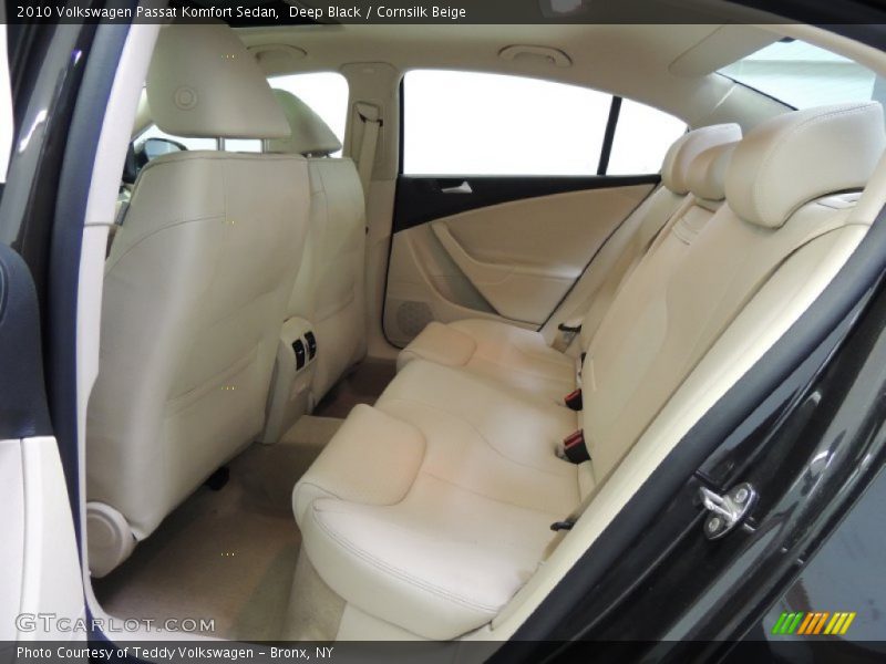 Deep Black / Cornsilk Beige 2010 Volkswagen Passat Komfort Sedan