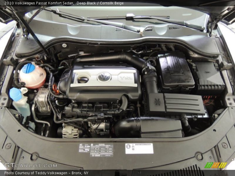 Deep Black / Cornsilk Beige 2010 Volkswagen Passat Komfort Sedan