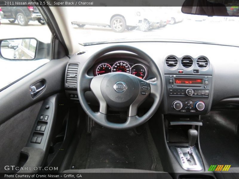 Super Black / Charcoal 2011 Nissan Altima 2.5 SL