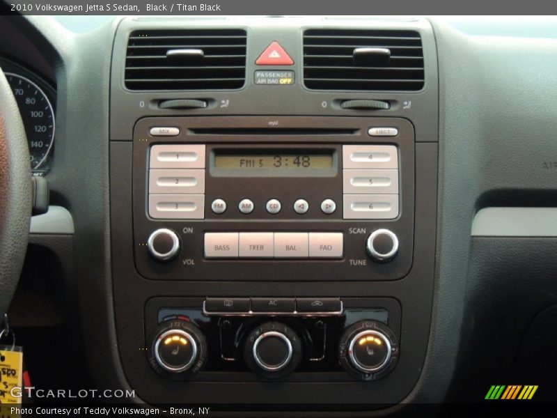 Controls of 2010 Jetta S Sedan