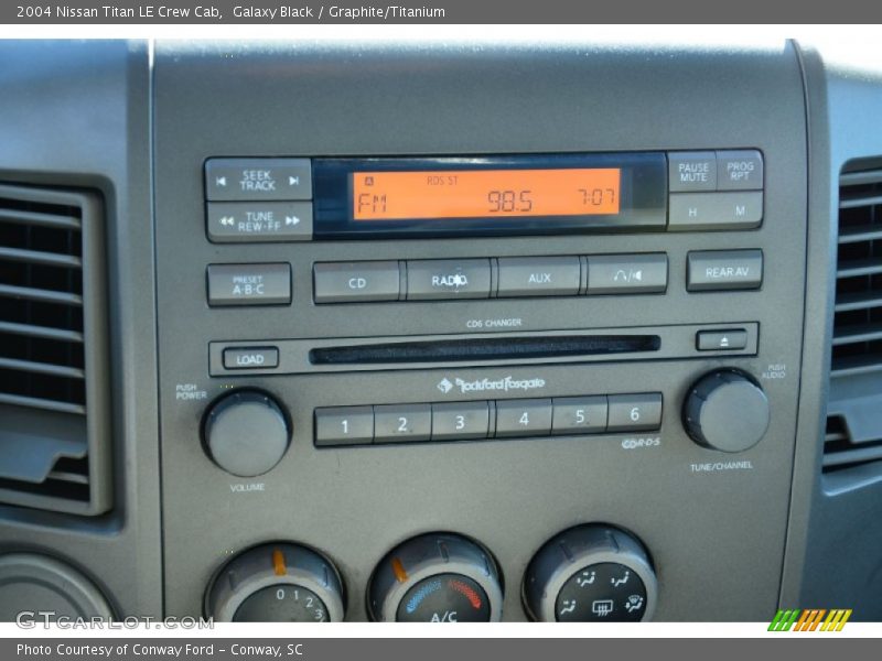 Audio System of 2004 Titan LE Crew Cab