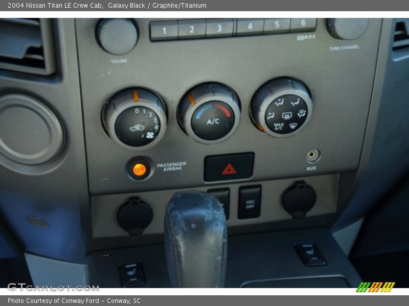 Controls of 2004 Titan LE Crew Cab