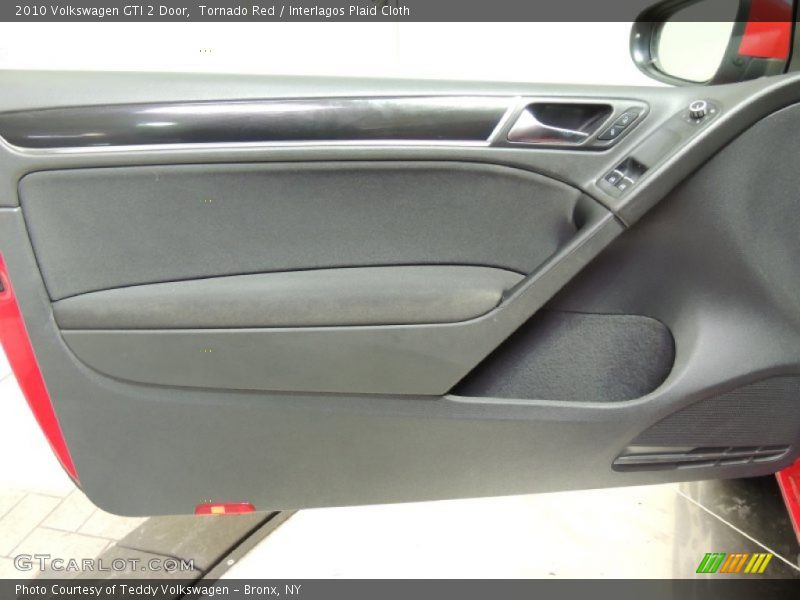 Door Panel of 2010 GTI 2 Door