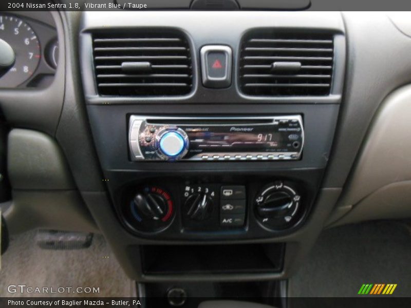 Vibrant Blue / Taupe 2004 Nissan Sentra 1.8