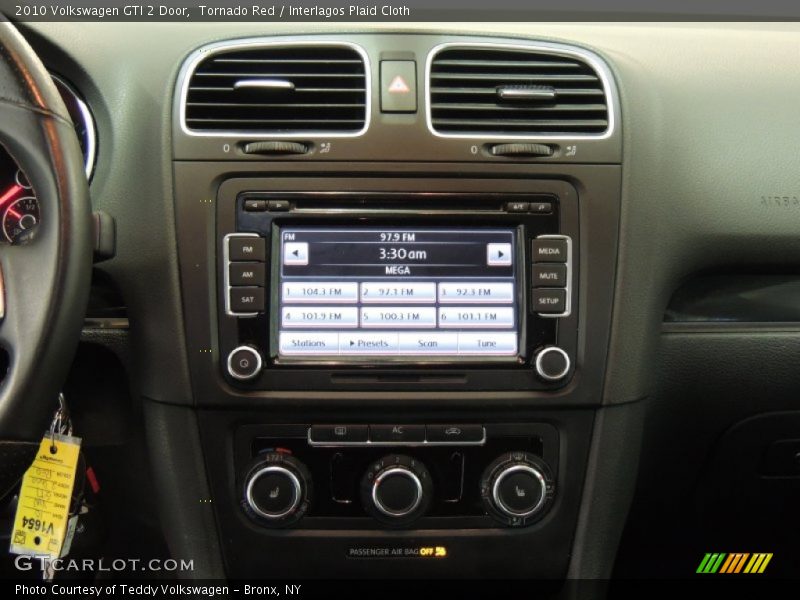 Controls of 2010 GTI 2 Door