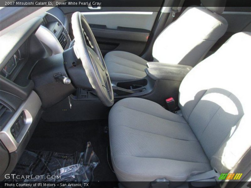 Dover White Pearl / Gray 2007 Mitsubishi Galant ES