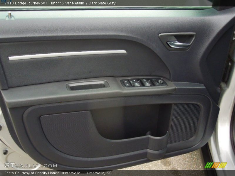 Bright Silver Metallic / Dark Slate Gray 2010 Dodge Journey SXT