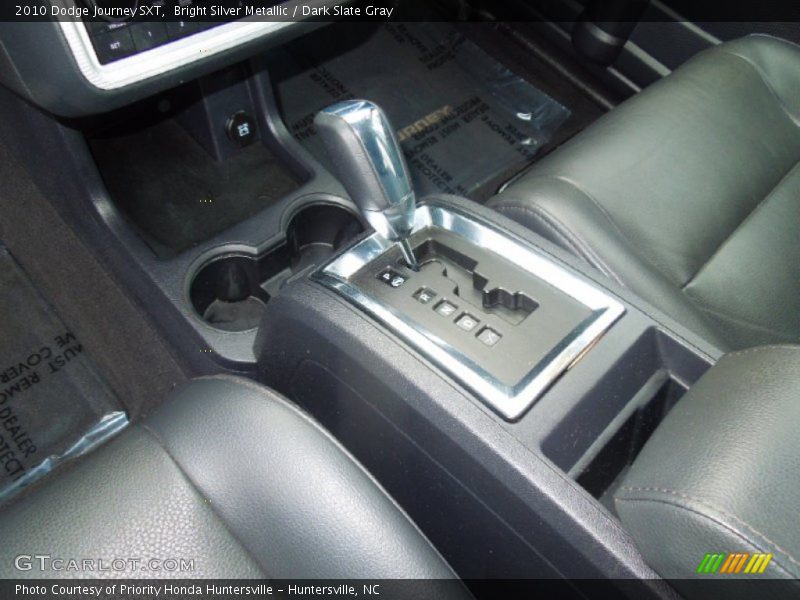 Bright Silver Metallic / Dark Slate Gray 2010 Dodge Journey SXT