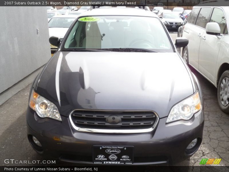 Diamond Gray Metallic / Warm Ivory Tweed 2007 Subaru Outback 2.5i Wagon