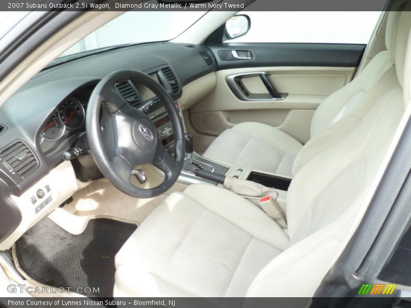 Diamond Gray Metallic / Warm Ivory Tweed 2007 Subaru Outback 2.5i Wagon