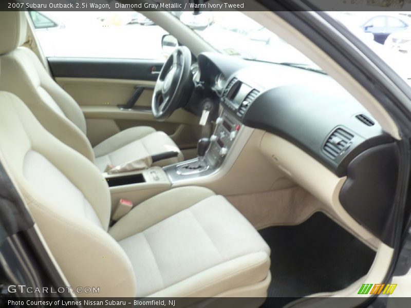 Diamond Gray Metallic / Warm Ivory Tweed 2007 Subaru Outback 2.5i Wagon