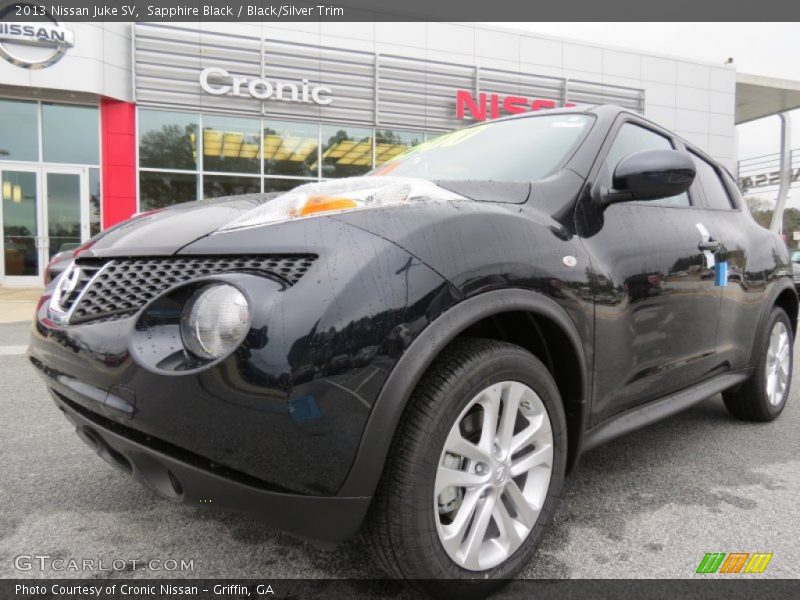 Sapphire Black / Black/Silver Trim 2013 Nissan Juke SV